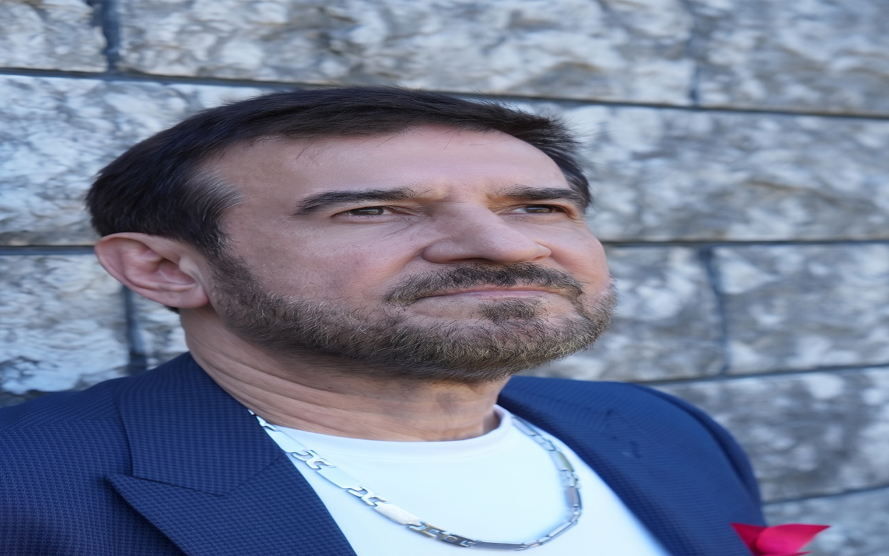 Bir 90’lar efsanesi yeniden:  Kadir Tapucu - Dönüşüm Muhteşem Olacak